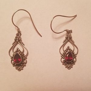 Garnet gemstone drop earrings
